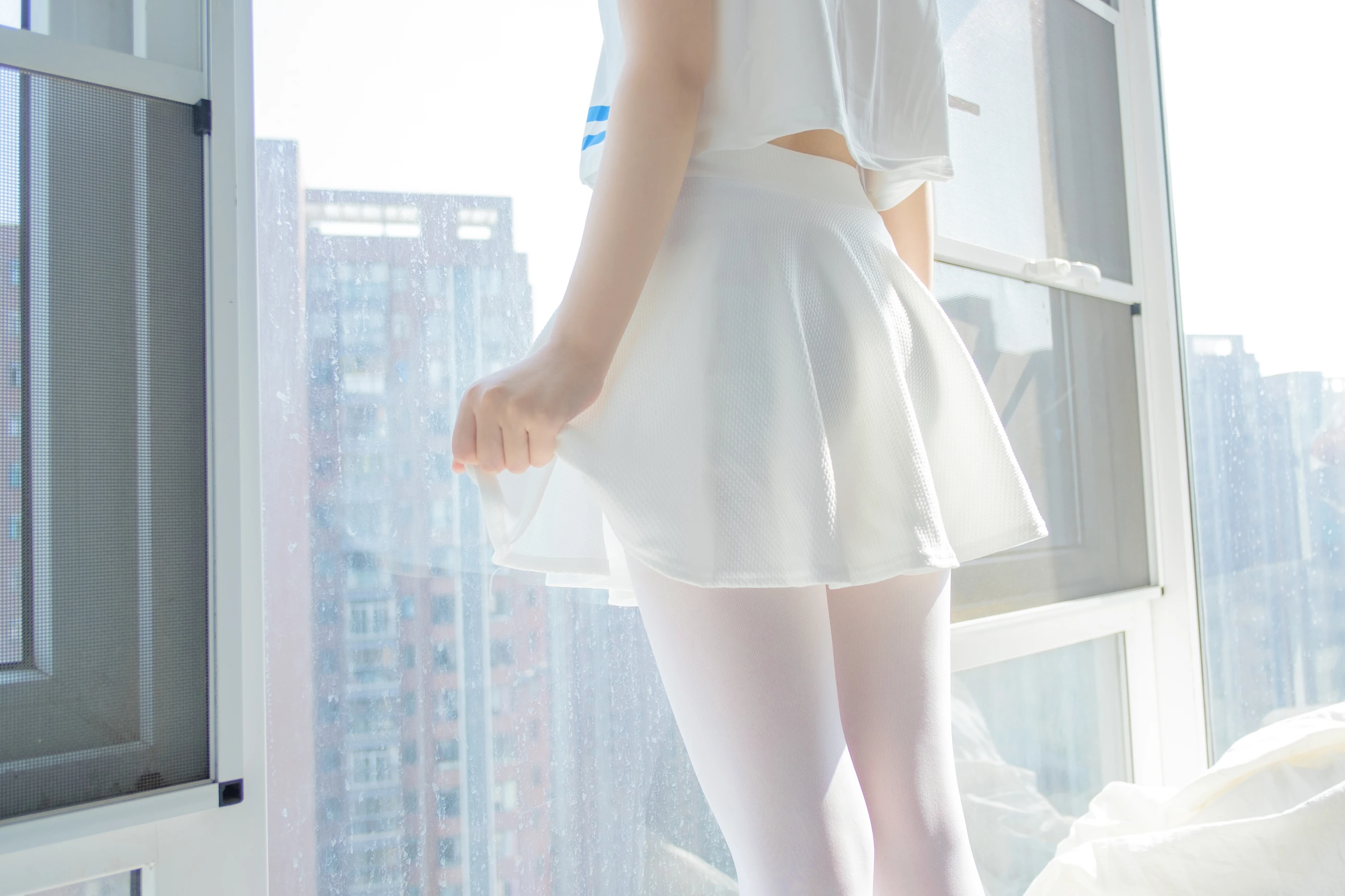 森萝财团 [R15-004] 纯白之恋 [111P]插图8